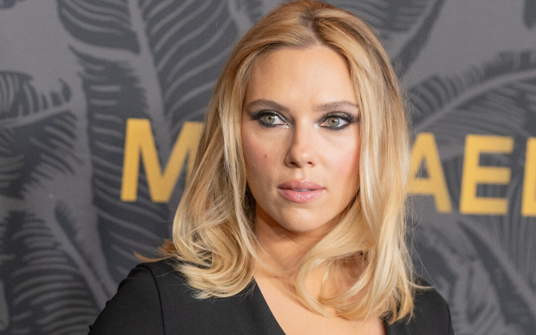 Scarlett Johansson accusa OpenAI: “hanno usato la mia voce senza permesso”