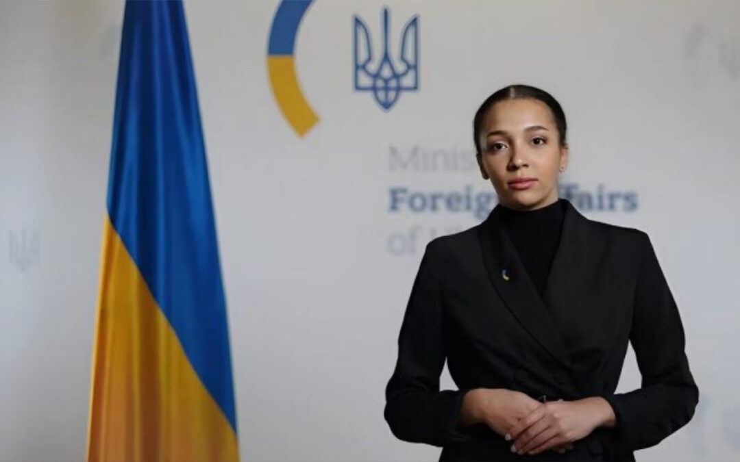 L’Ucraina presenta Victoria Shi, la portavoce AI del Ministero degli Esteri