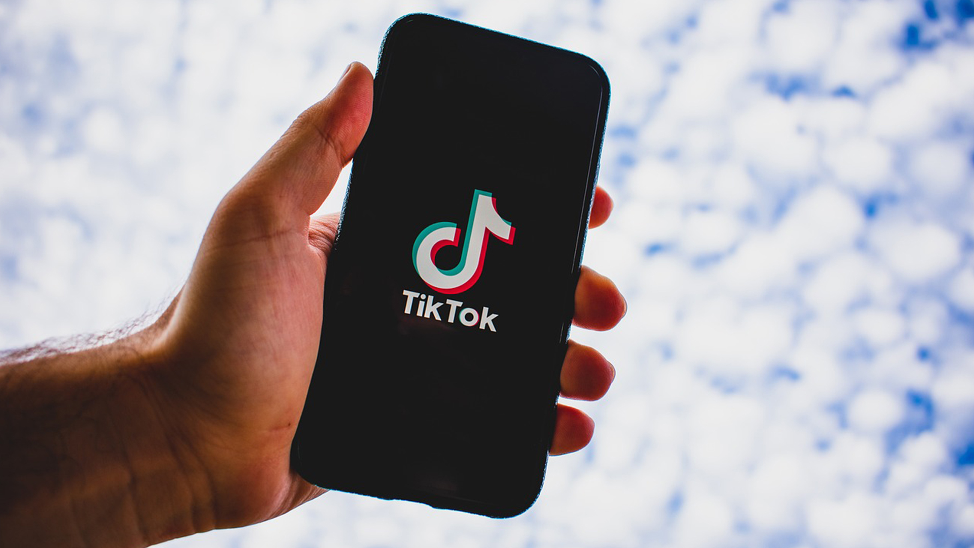TikTok, Trump verso una decisione in 30 giorni: Oracle in prima fila TikTok