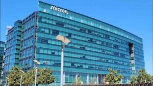 Micron: la fame di memorie per l’IA è un’arma a doppio taglio