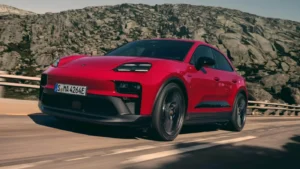 Porsche chiude Cellforce e taglia 500 posti
